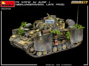 1/35 Pz.Kpfw.IV Ausf. J Nibelungenwerk Late Prod. (Jan - Feb 1945) Interior Kit - Hobby Sense