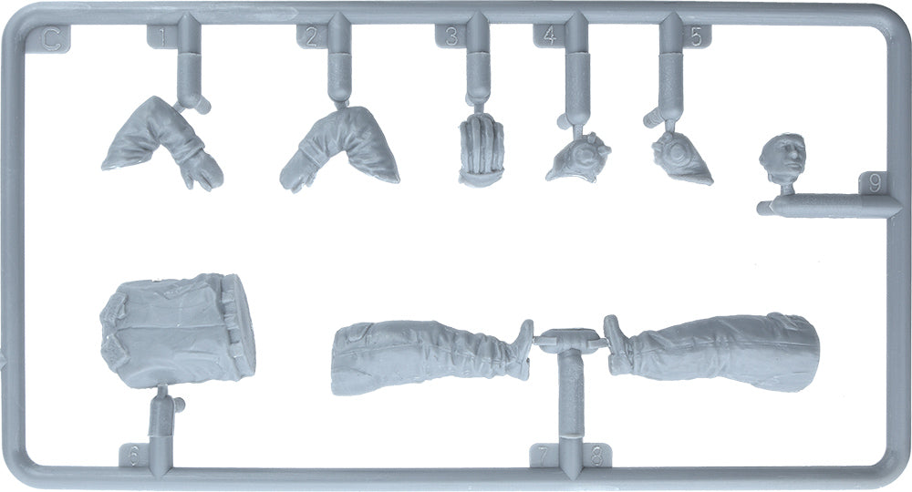 1/35 Soviet Tank Crew 1970-1980s. Winter Uniform - Hobby Sense