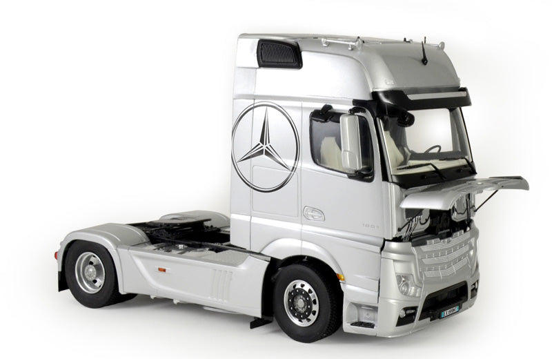 1/24 Mercedes Benz Actros MP4 Gigaspace - Hobby Sense