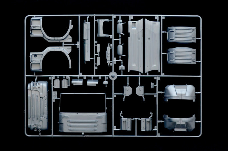 1/24 Scania R730 V8 Streamline Silver Griffin - Hobby Sense