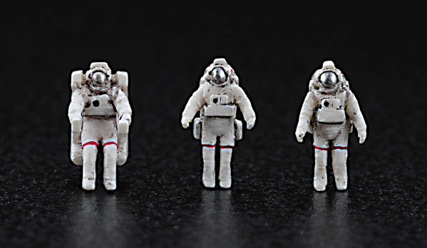 1/200 Hubble Space Telescope and Space Shuttle Orbiter w/ Astronauts - Hobby Sense