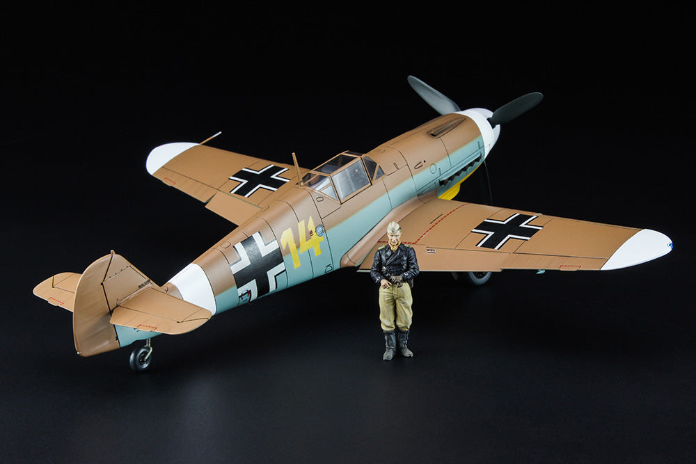 1/48 Messerschmitt Bf109F4 Trop Star of Africa Marseille w/Figure - Hobby Sense