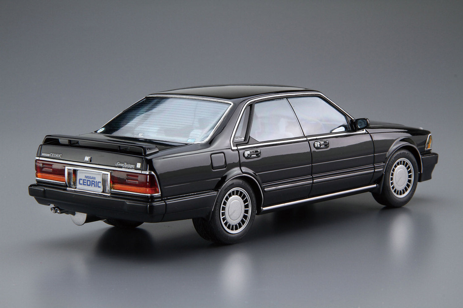 1/24 Nissan Cedric/Gloria V20 Twincam Turbo Granturismo SV '87 - Hobby Sense