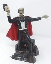 1/8 Phantom of the Opera Glow in the Dark Edition - Hobby Sense