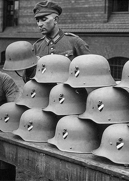 Deutsche Uniformen (1919-1945) Vol 1 - Hobby Sense