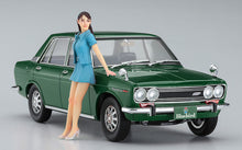 1/24 Datsun Bluebird 1600 SSS with 60's Girl Figure - Hobby Sense