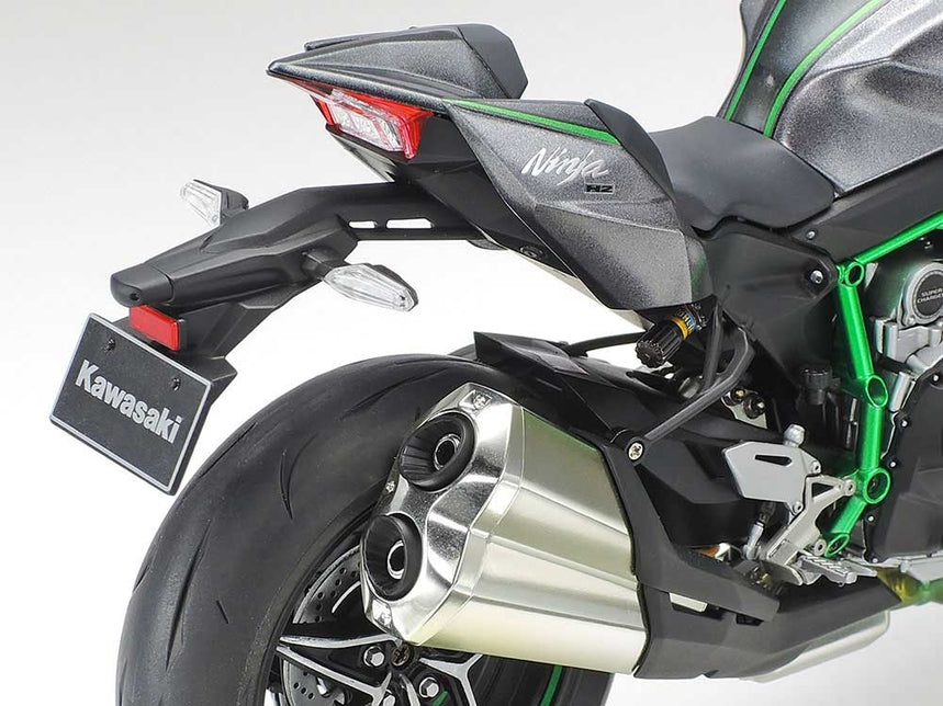 【新品】カワサキ Ninja H2 CARBON 1/12 タミヤ 完成品 1/12 Kawasaki Ninja H2 Carbon - Hobby Sense