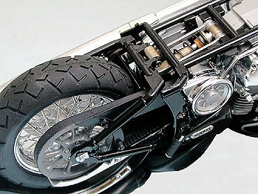 1/12 Yamaha XV1600 Road Star - Hobby Sense