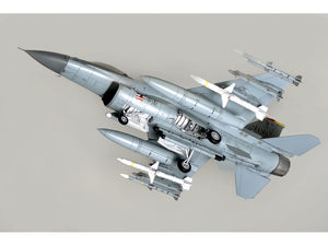 1/48 Lockheed Martin F16 CJ Block 50 Fighting Falcon - Hobby Sense
