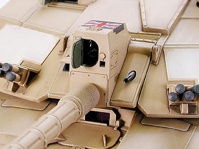 1/35 British Main Battle Tank Challenger 2 Desertised - Hobby Sense