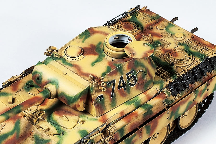 1/35 German Tank Panther Ausf.D Pz.Kpfw. Panther Ausf.D (Sd.Kfz.171) - Hobby Sense