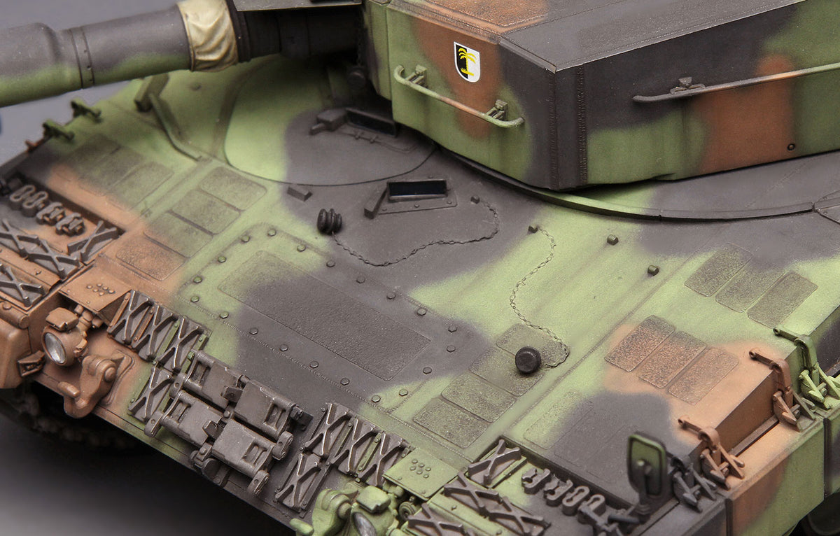1/35 German Main Battle Tank Leopard 2 A4 - Hobby Sense