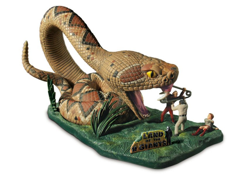 1/48 Land of the Giants Snake Diorama - Hobby Sense