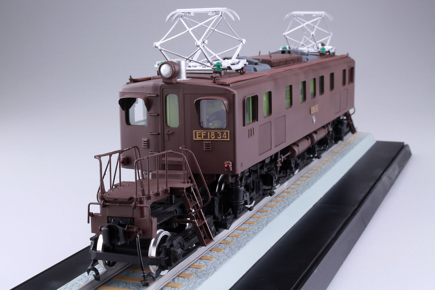 1/50 EF18 Japanese National Railways Electric Locomotive (plastic