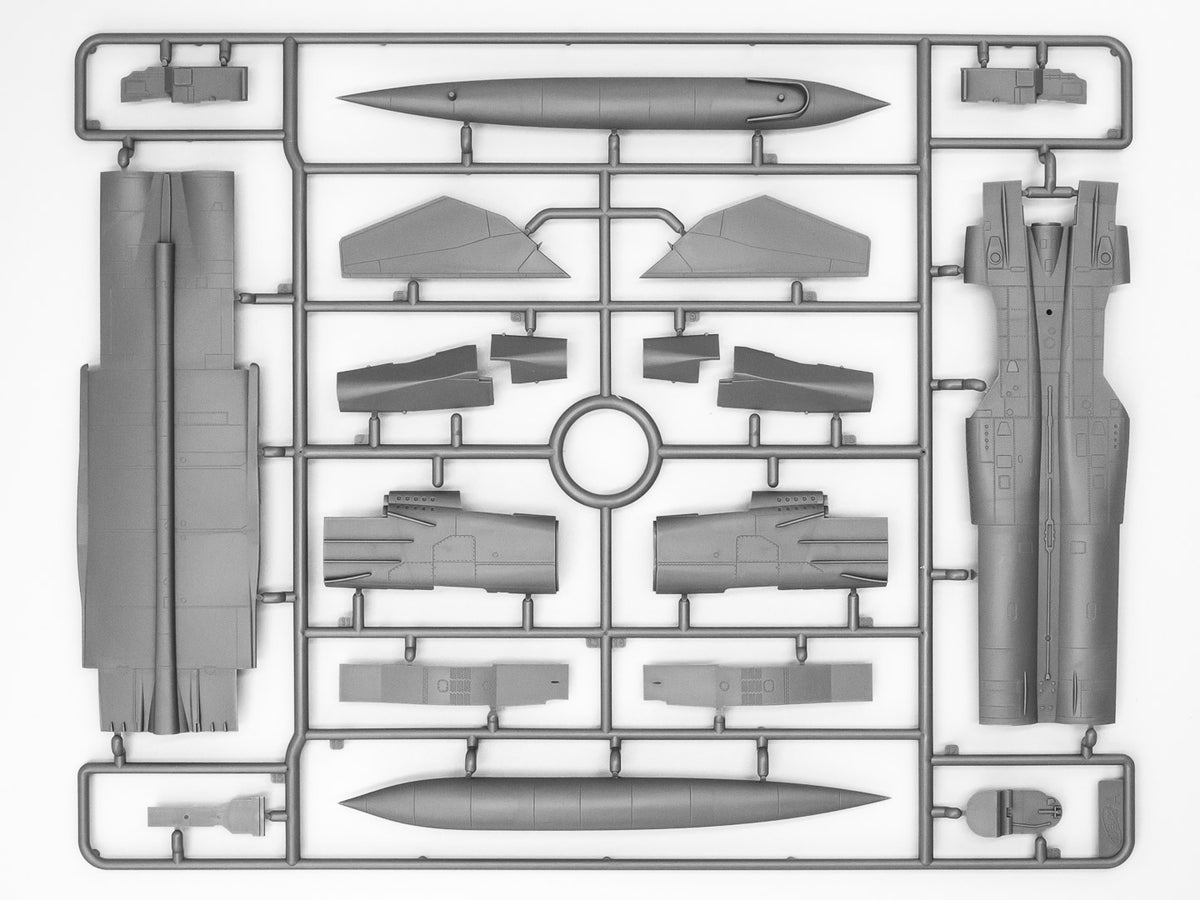 1/72 MiG 25PD Soviet Interceptor Fighter - Hobby Sense