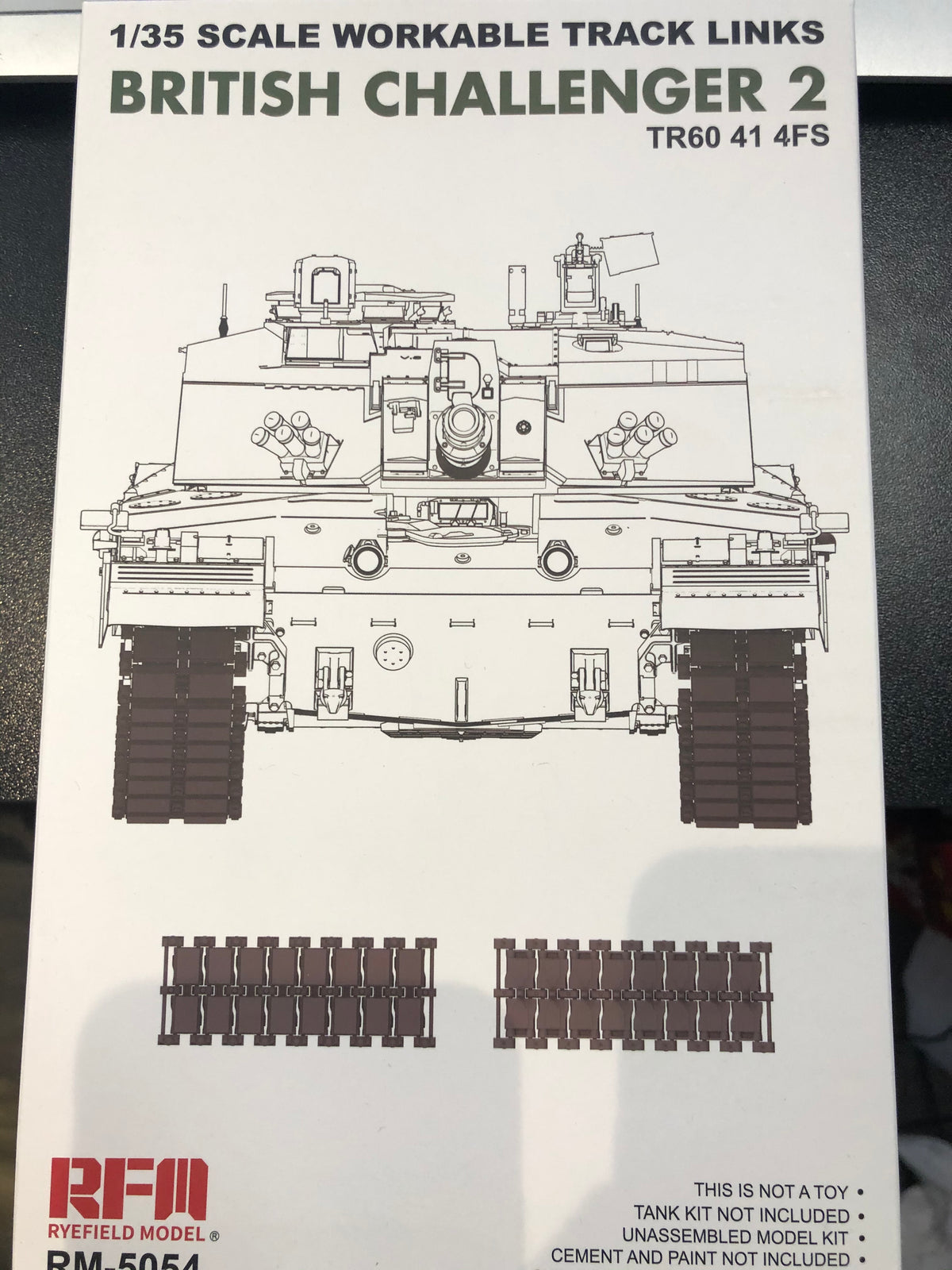 1/35 Workable Track Links for British Challenger 2 - Hobby Sense