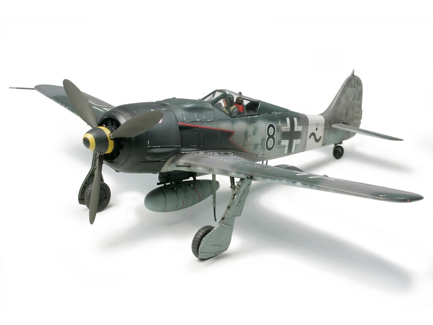 1/48 Focke Wulf Fw190A8/A8R2 - Hobby Sense