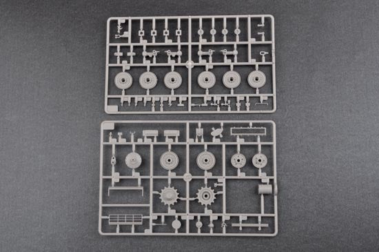 1/35 Soviet JS7 Heavy Tank - Hobby Sense