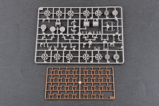 1/35 Russian T62 Mod 1975 Tank w/KMT6 Mine Plow - Hobby Sense