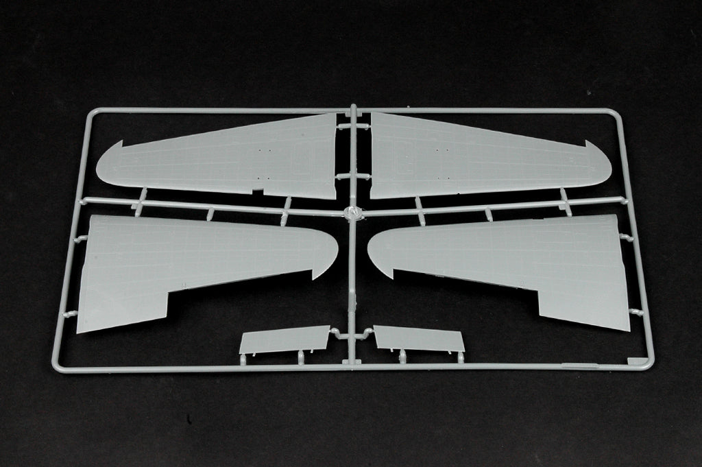 1/32 IL2 Sturmovik Ground Attack Aircraft - Hobby Sense