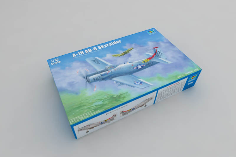 1/32 A1H AD6 Skyraider - Hobby Sense