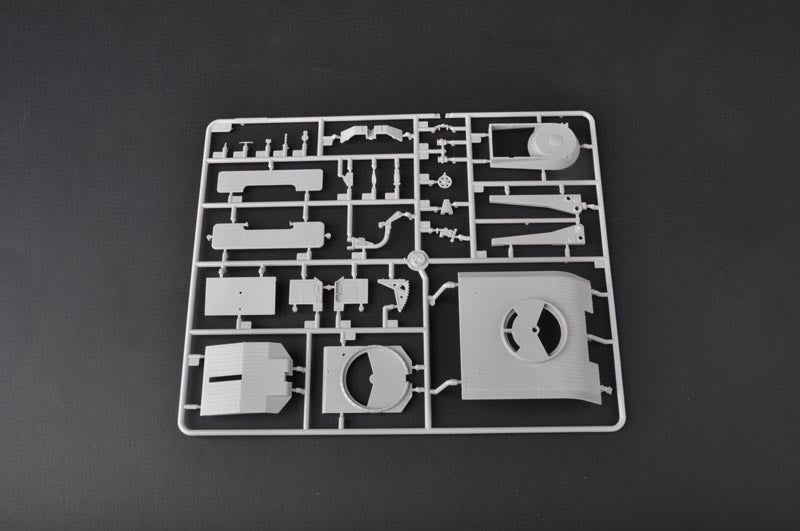 1/35 Russian BM-21 Grad Multiple Rocket Launcher - Hobby Sense