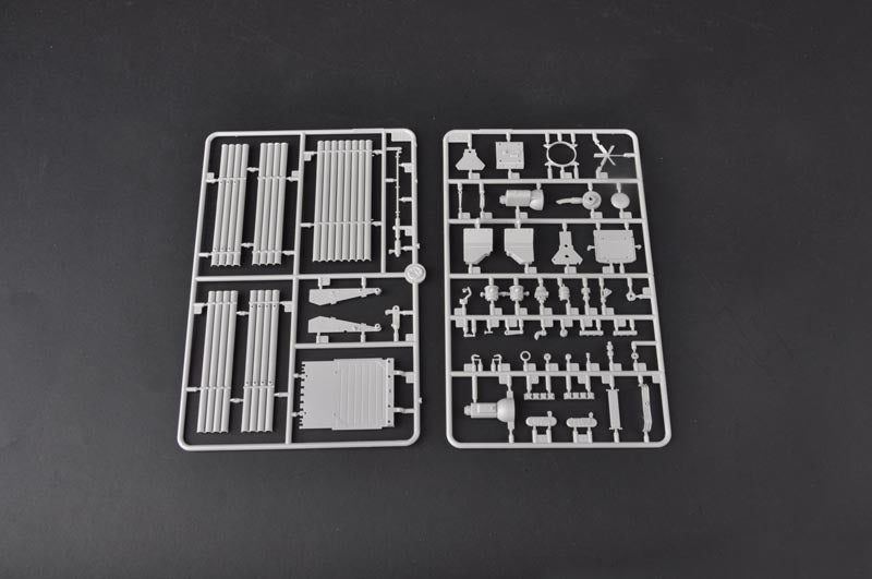 1/35 Russian BM-21 Grad Multiple Rocket Launcher - Hobby Sense