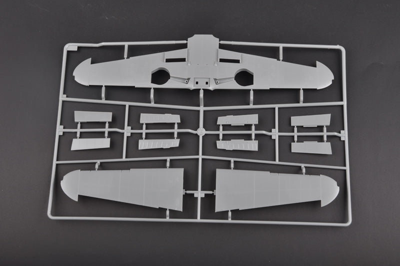 1/32 Messerschmitt Bf 109F-4/Trop - Hobby Sense