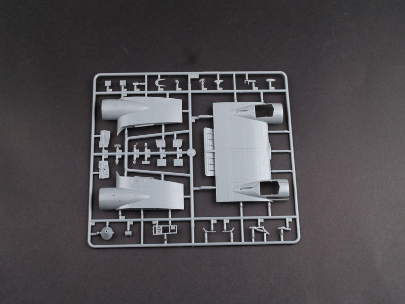 1/48 C48C Skytrain Transport Aircraft - Hobby Sense