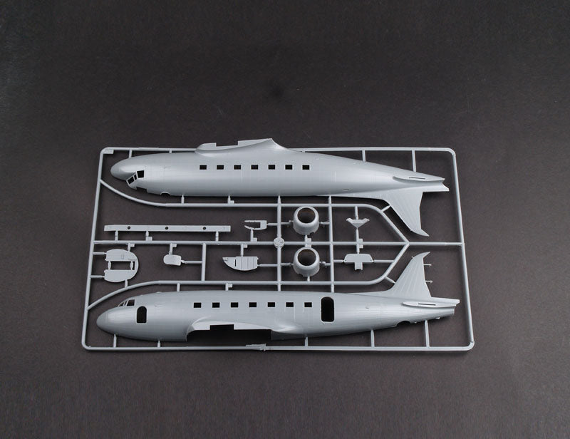 1/48 C48C Skytrain Transport Aircraft - Hobby Sense