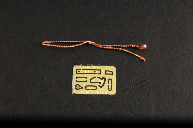 1/35 Soviet KV-8 Heavy Tank - Hobby Sense
