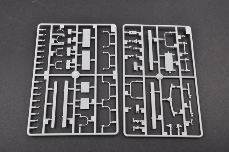 1/35 M1083 FMTV Standard Cargo Truck - Hobby Sense