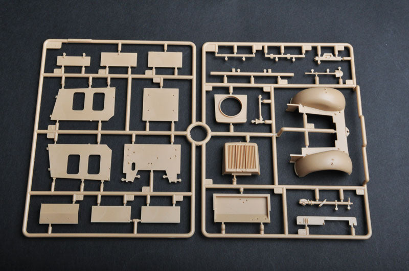 1/35 8.8cm Flak 18 Selbstfahrlafette - Hobby Sense