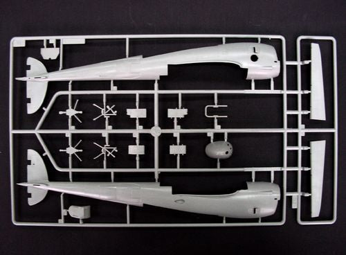 1/32 Lockheed P38L-5-LO Lightning - Hobby Sense