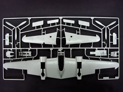 1/32 Lockheed P38L-5-LO Lightning - Hobby Sense