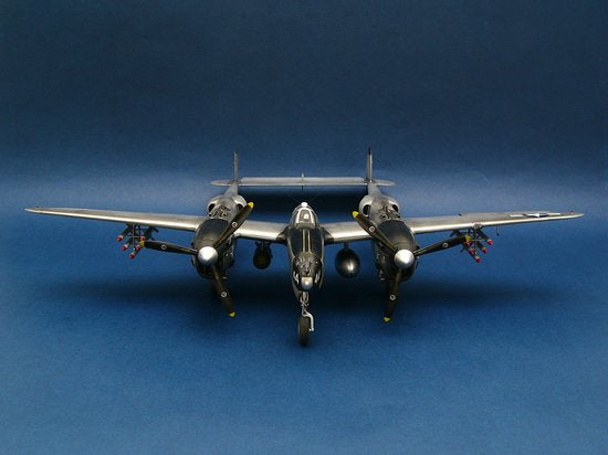 1/32 Lockheed P38L-5-LO Lightning - Hobby Sense