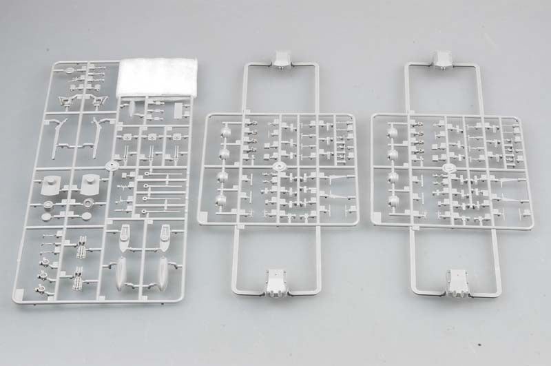 1/350 German Heavy Cruiser Admiral Hipper 1941 - Hobby Sense