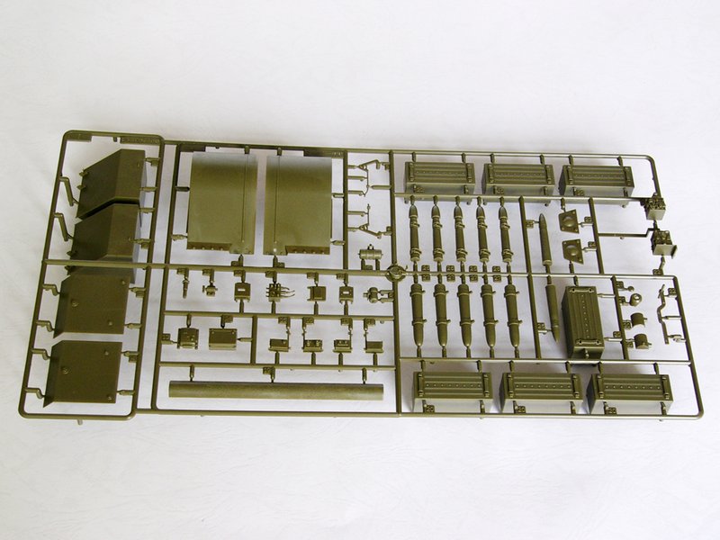 1/16 T34/76 Model 1943 - Hobby Sense