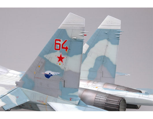 1/32 Su 27UB Flanker-C