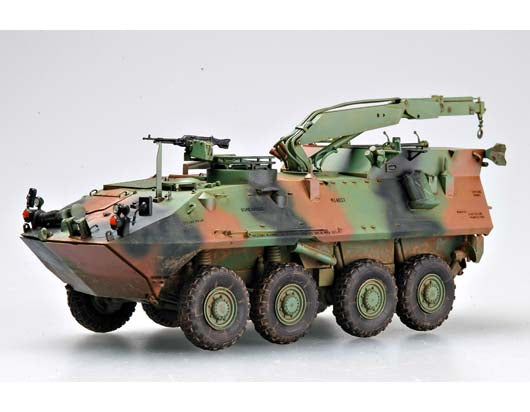 1/35 USMC LAV-AT Light Armored Vehicle-Recovery - Hobby Sense