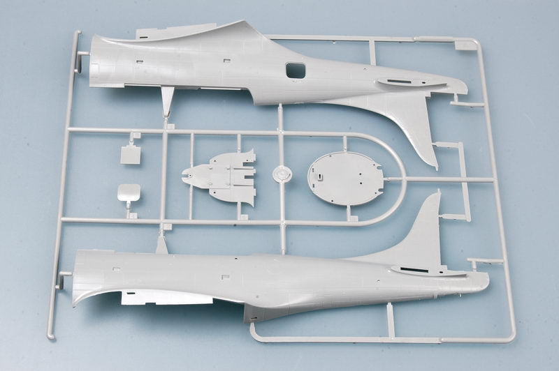 1/32 US Navy SBD-5/A-24B Dauntless - Hobby Sense