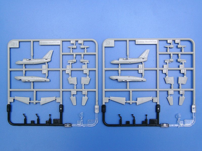 1/350 U.S. CVN-68 Nimitz aircraft carrier 1975 - Hobby Sense