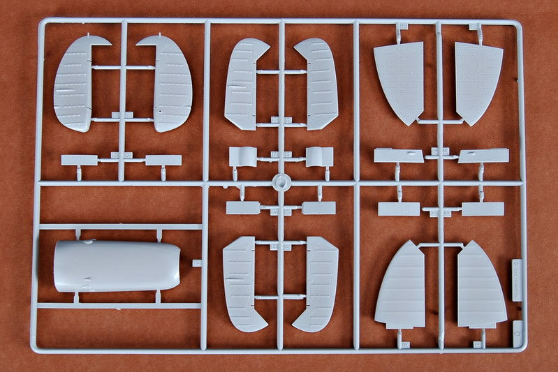 1/24 Supermarine Spitfire MK.VI - Hobby Sense