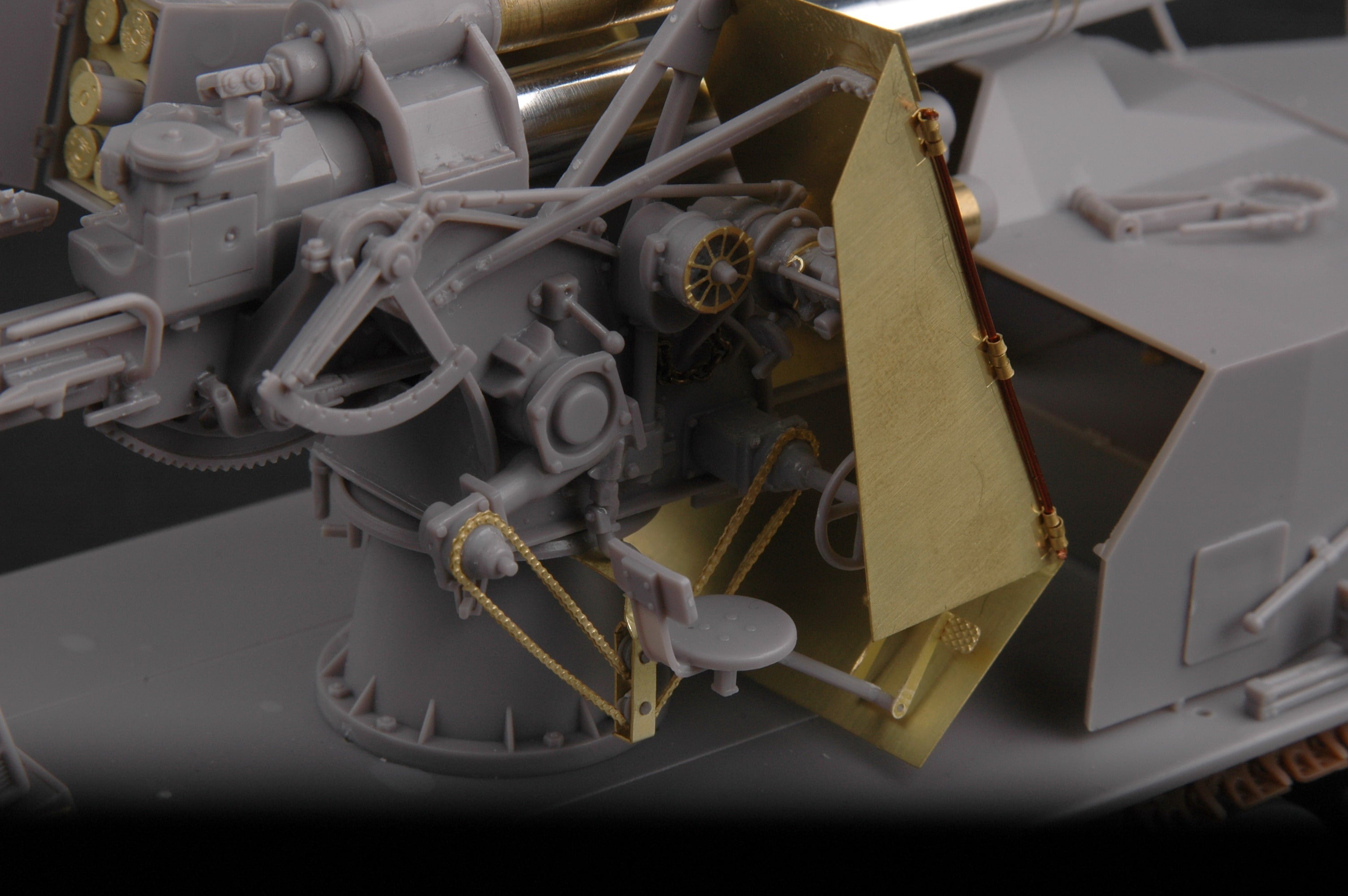 1/35 8.8cm Flak 18 Selbstfahrlafette - Hobby Sense