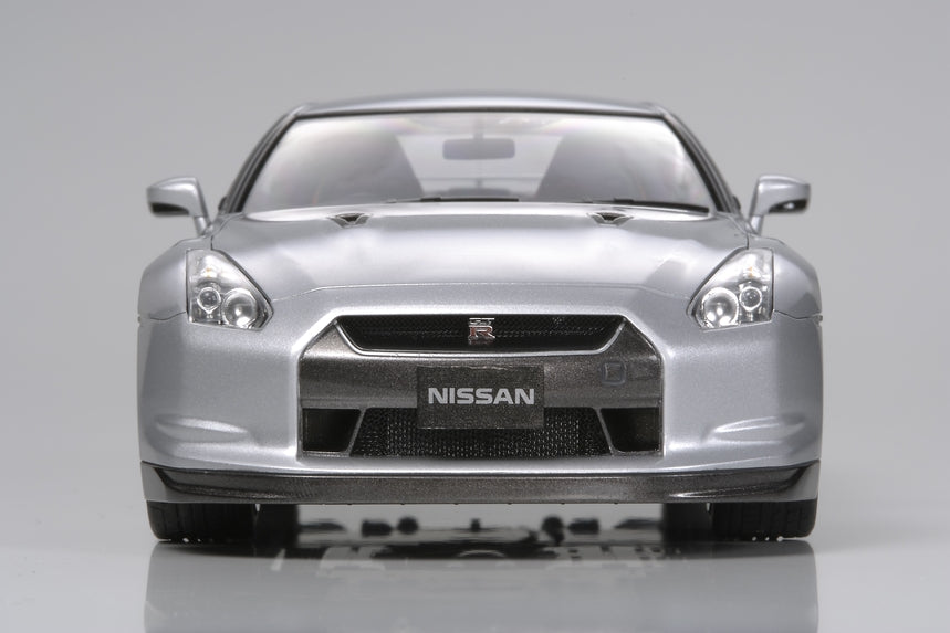 1/24 Nissan GT R - Hobby Sense