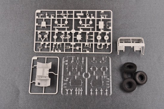 1/35 HEMIT M983 Tractor - Hobby Sense