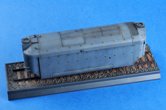 1/35 German Armored Train Panzertriebwagen Nr16 - Hobby Sense