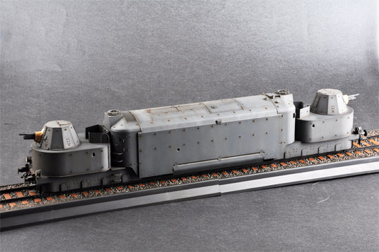 1/35 German Armored Train Panzertriebwagen Nr16 - Hobby Sense