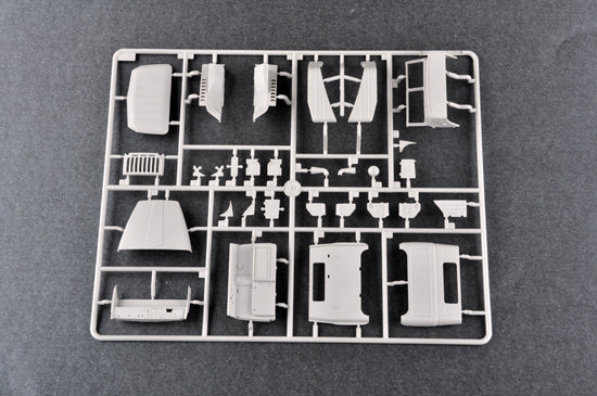 1/35 Russian Ural 375D Truck - Hobby Sense