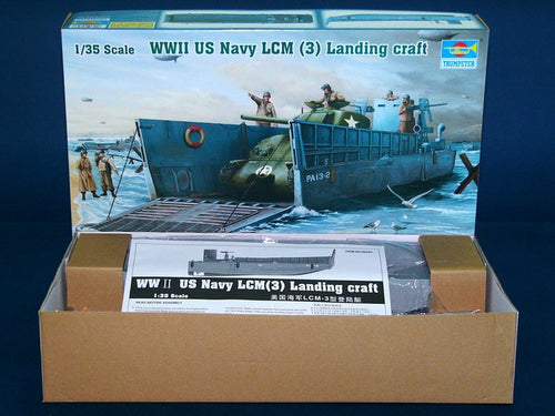 1/35 WWII US Navy LCM (3) Landing craft - Hobby Sense